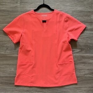 Mandala Scrubs Coral Set: 5 Pocket Notch Neck Top (M) & High Waisted Joggers (M)
